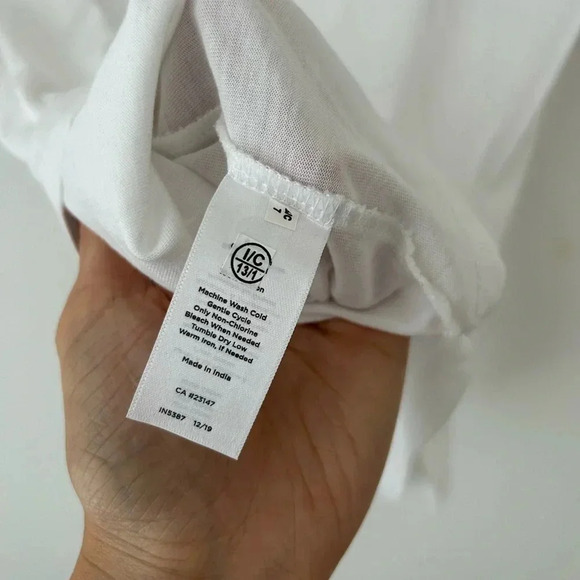 Talbots white top with lace sleeves cotton modal - Picture 7 of 8